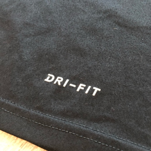 Nike Dri-Fit Workout T-Shirt Men’s Medium Black - Picture 4 of 5